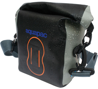 Водонепроницаемая сумка Aquapac 021 Medium Stormproof Camera Pouch