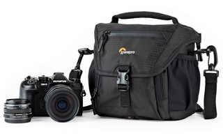 Сумка для фотоаппарата Lowepro Nova 140 AW II черный